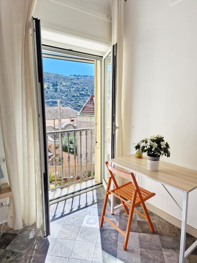 Casa Gelinda Tra Sorrento E Positano Ferienhaus *